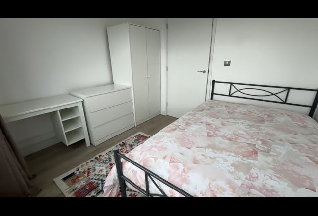 Double room available near town centre! Main Photo