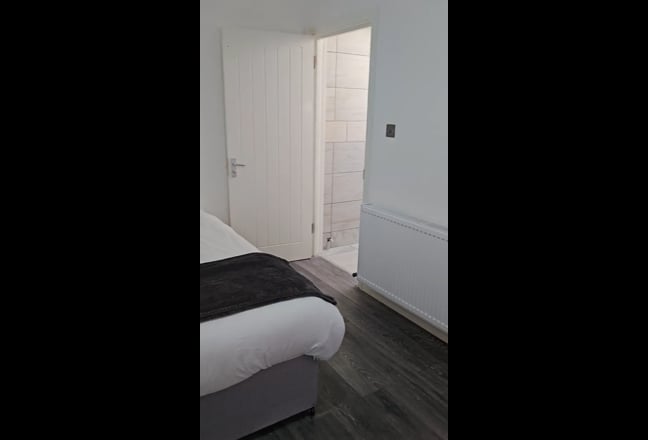 Double ensuite with private patio Main Photo