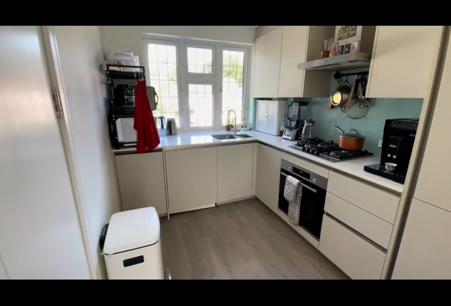Video 1: Room 1