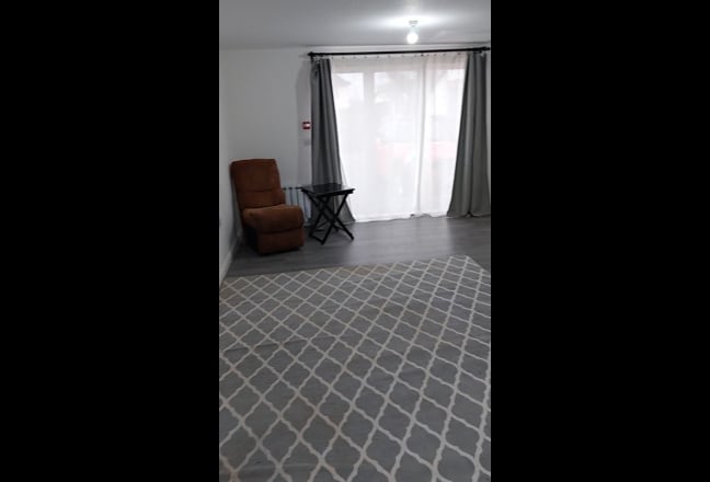 Video 1: Apartment 6 - 2nd private apartment