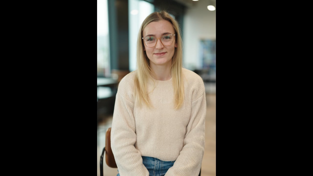 
        
          Karolína Gajdíková
        

        
          –
        

        
          Asistentka mzdového oddělení
        
        