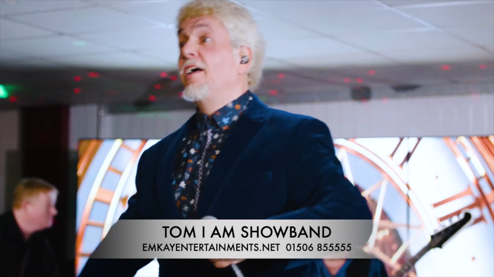 Tom I Am Showband - Showcase Medley