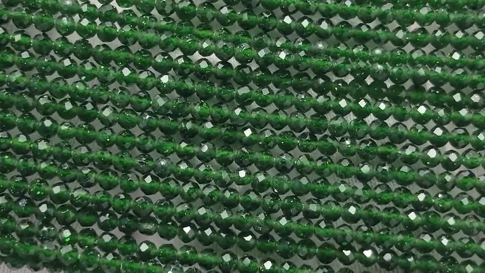 グリーンゴールドストーン 極小ラウンドカット2mm 1連｜天然石ビーズの
