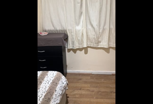 Medium Room to rent in a nice house Main Photo