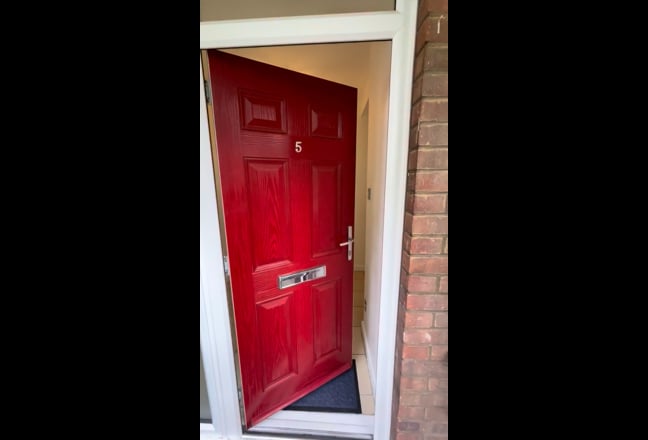 Bright & Cosy Double Room in SW – All Bills Includ Main Photo