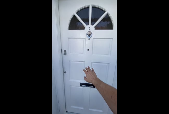 Video 1: The Room: £1,200 pcm (Including bills)