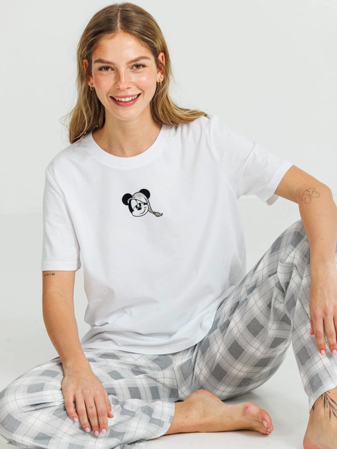 סט פיג’מה דקה עם כיתוב אישי MICKEY