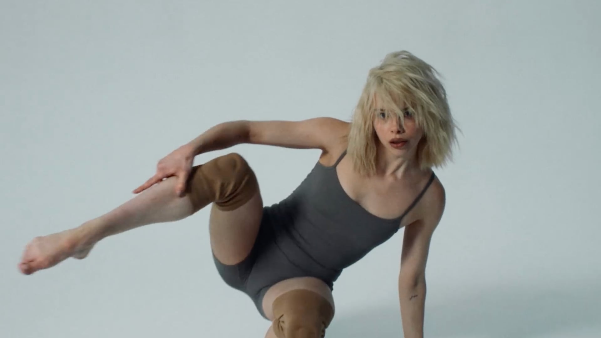 MASHA KONDRATENKO│no time to cry