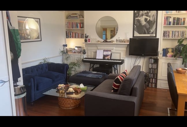 Spacious double room for person to call home Main Photo