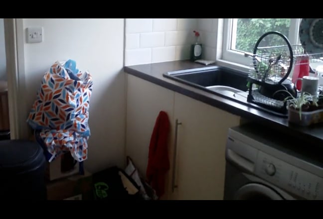 Professionals or Students, No Bills Included Main Photo