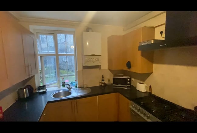 Dbl room in a lovely apt. Hampstead Border (W10.03 Main Photo