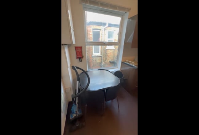 One/ Two bed flat in Harringay - Manor House Main Photo