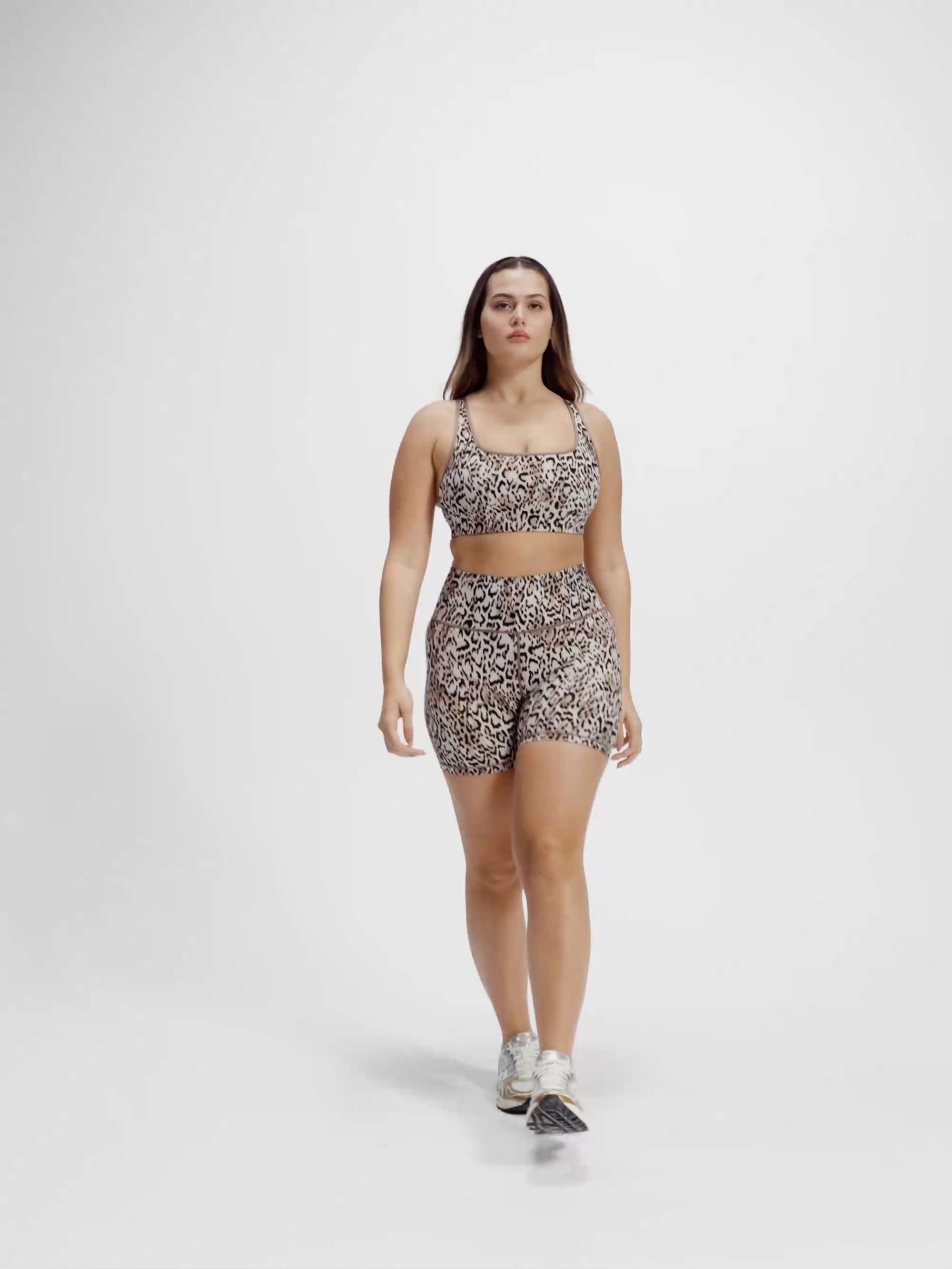 טייץ קצר squat proof באורך ”5 מבד nero