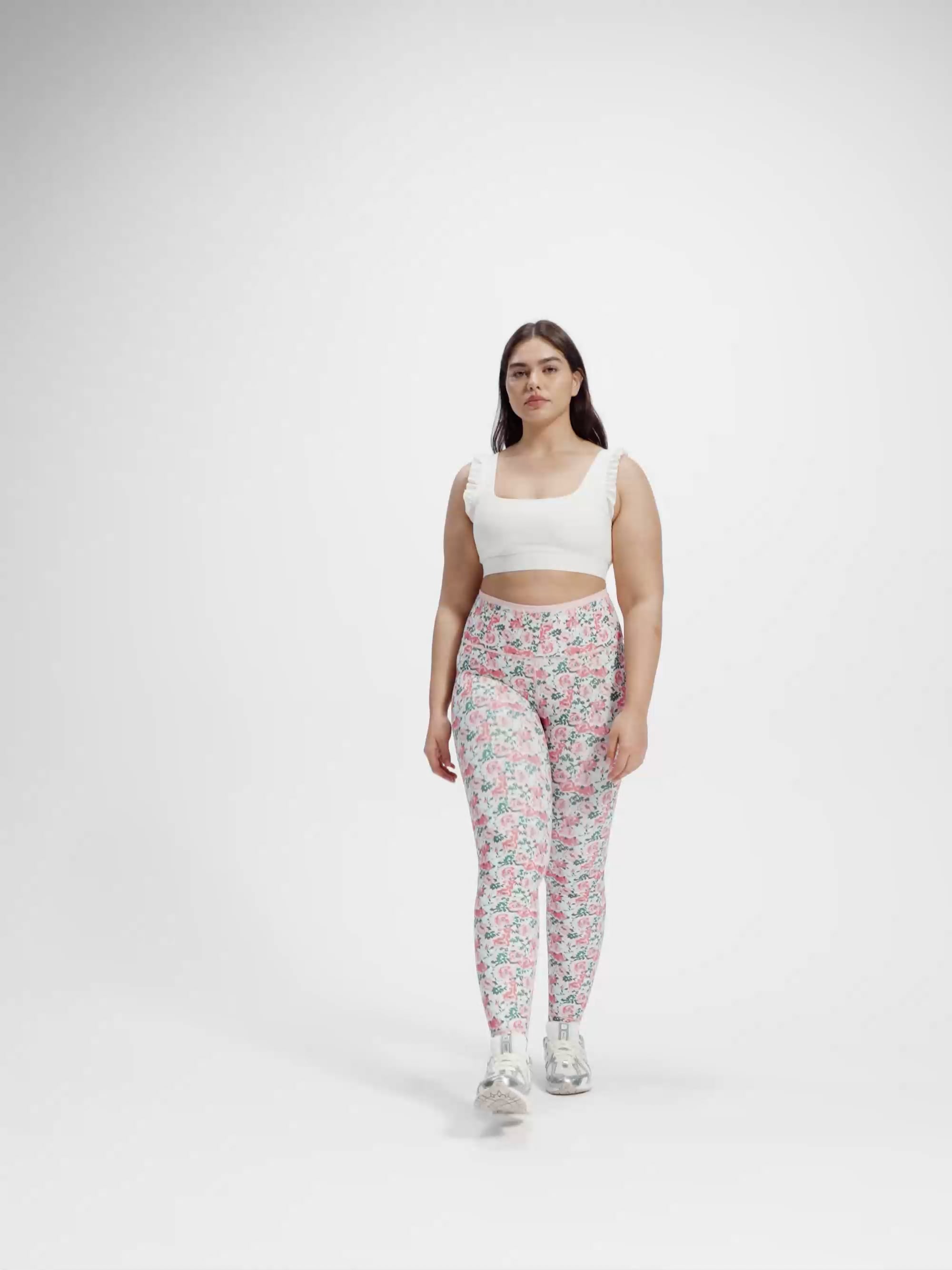 חזיית ספורט מבד nero