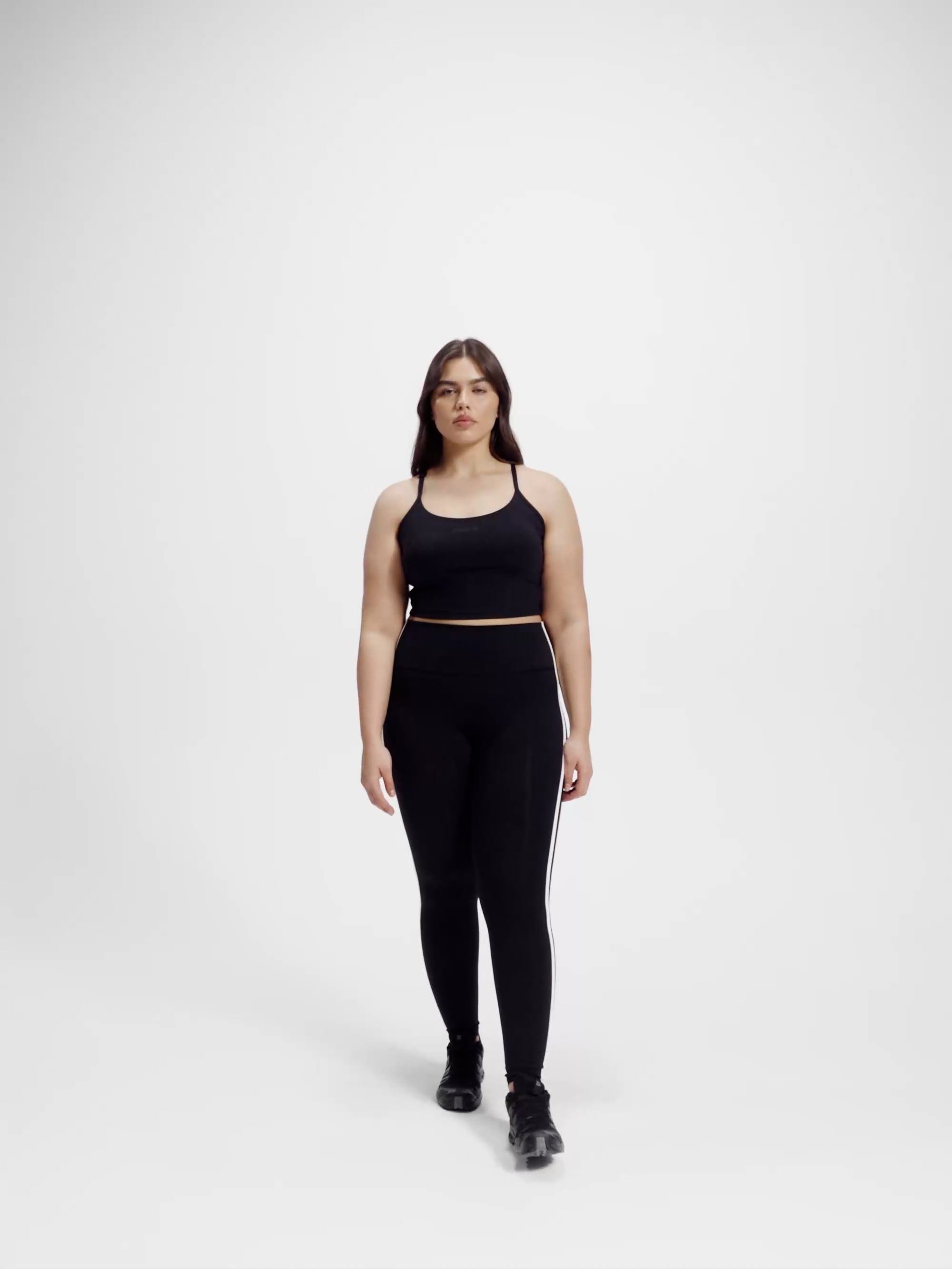 גופיית אימון גב X מבד nero