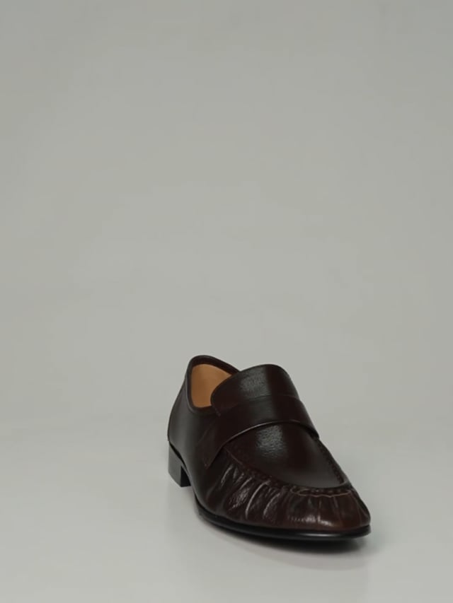 DELIGHT / Brown