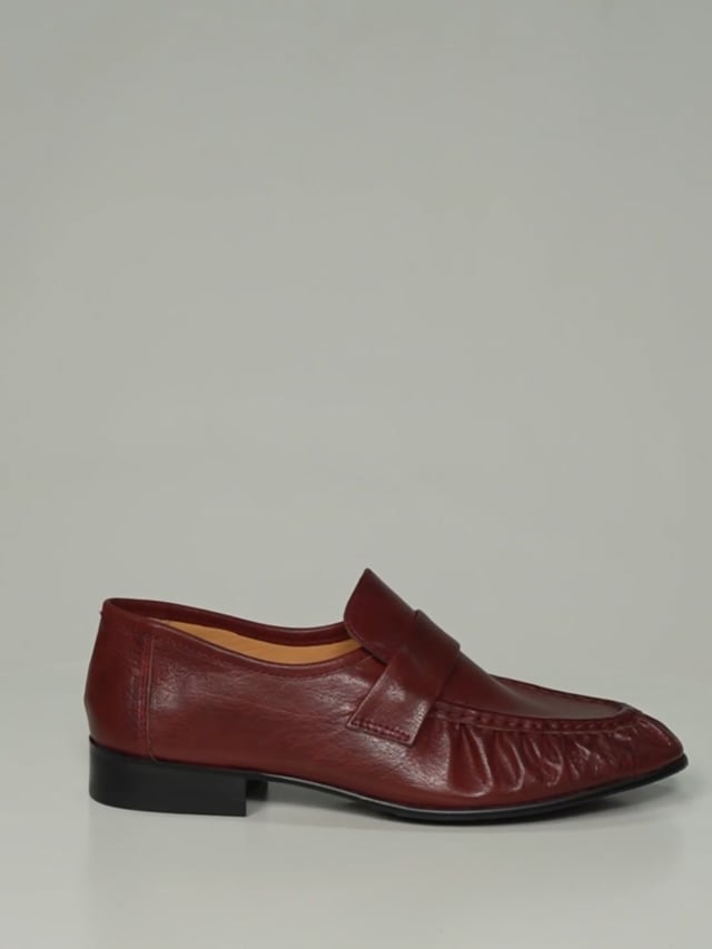 DELIGHT / Burgundy