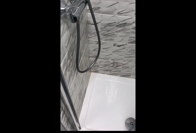 Ensuite Retreats Steps Away from Warwick - all inc Main Photo