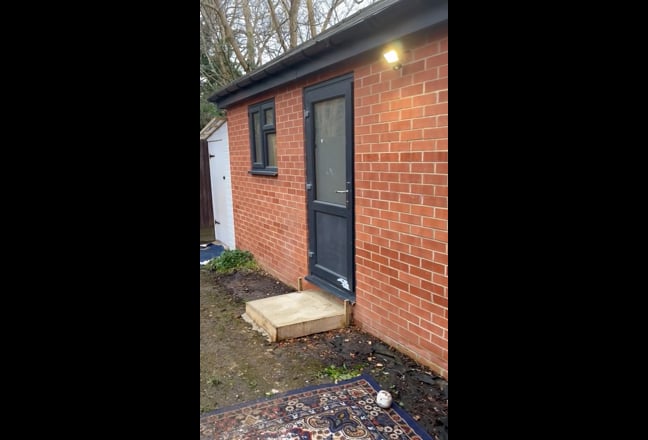 Studio /annexe Main Photo