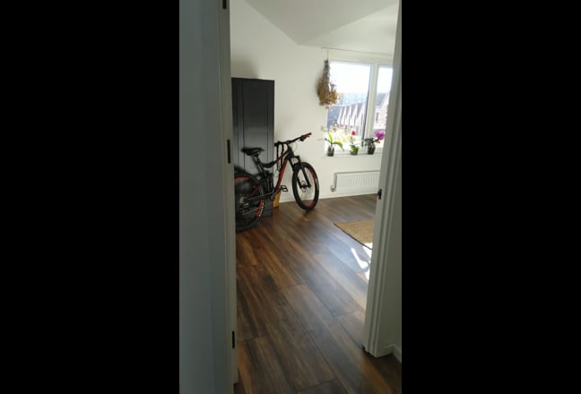 Double bedroom/ master bedroom to RENT!!! Main Photo