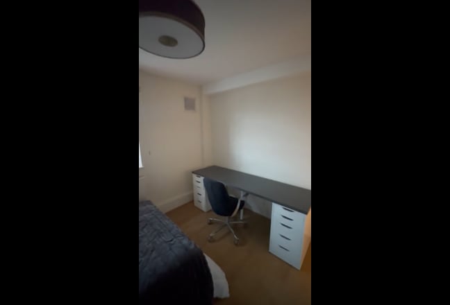 Large Double Room with Breathtaking Views Main Photo