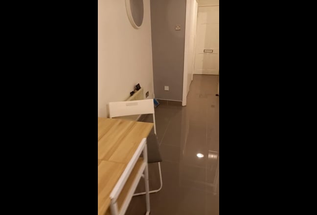 Refurbished Whole  Studio Near Notting Hill Main Photo