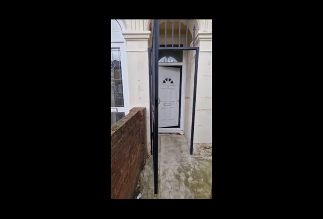 ✨ Cosy Room in Stratford Available Now ✨ Main Photo