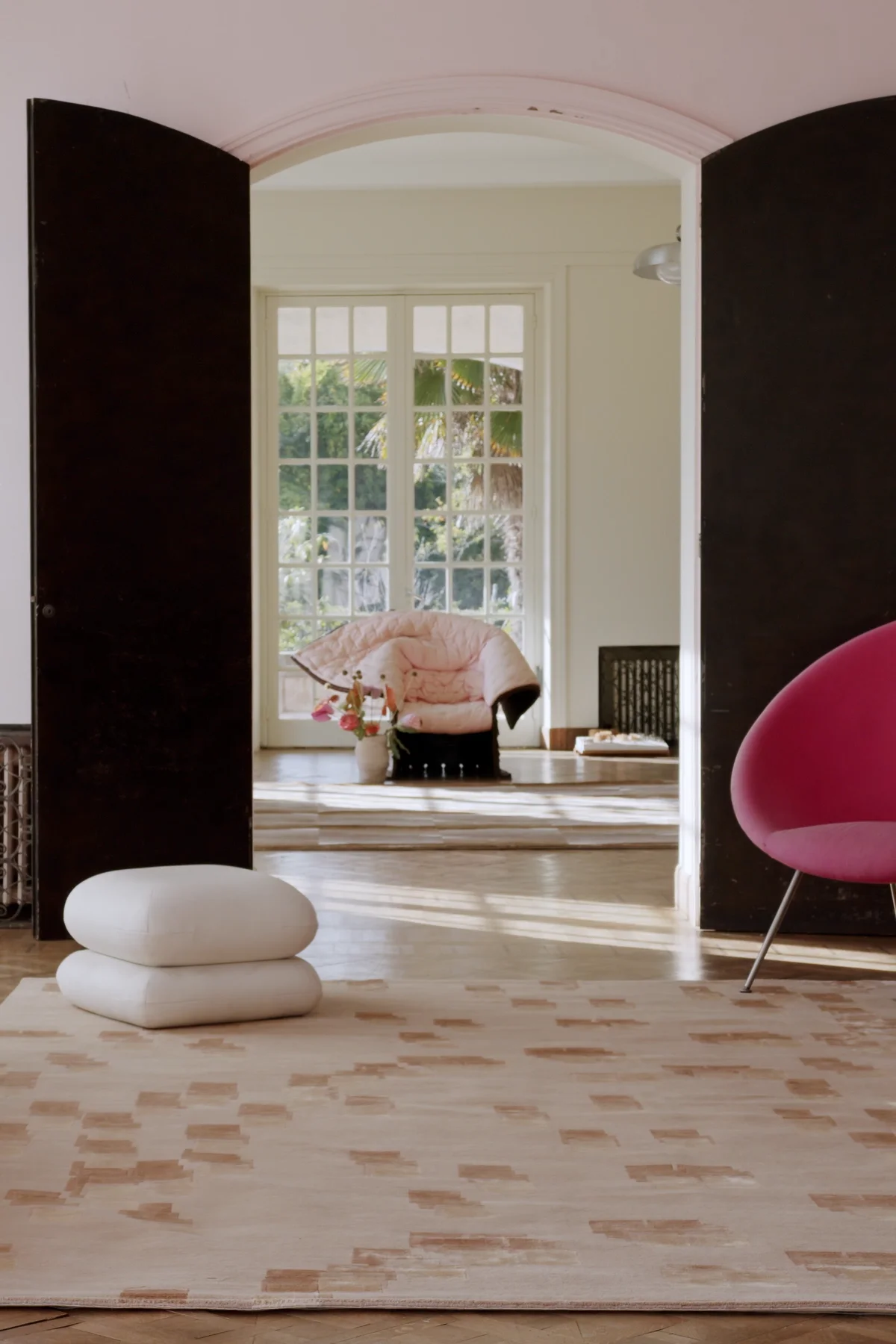 Runa Clay Handknotted Wool & Silk Cut pile rug by Kelly Wearstler