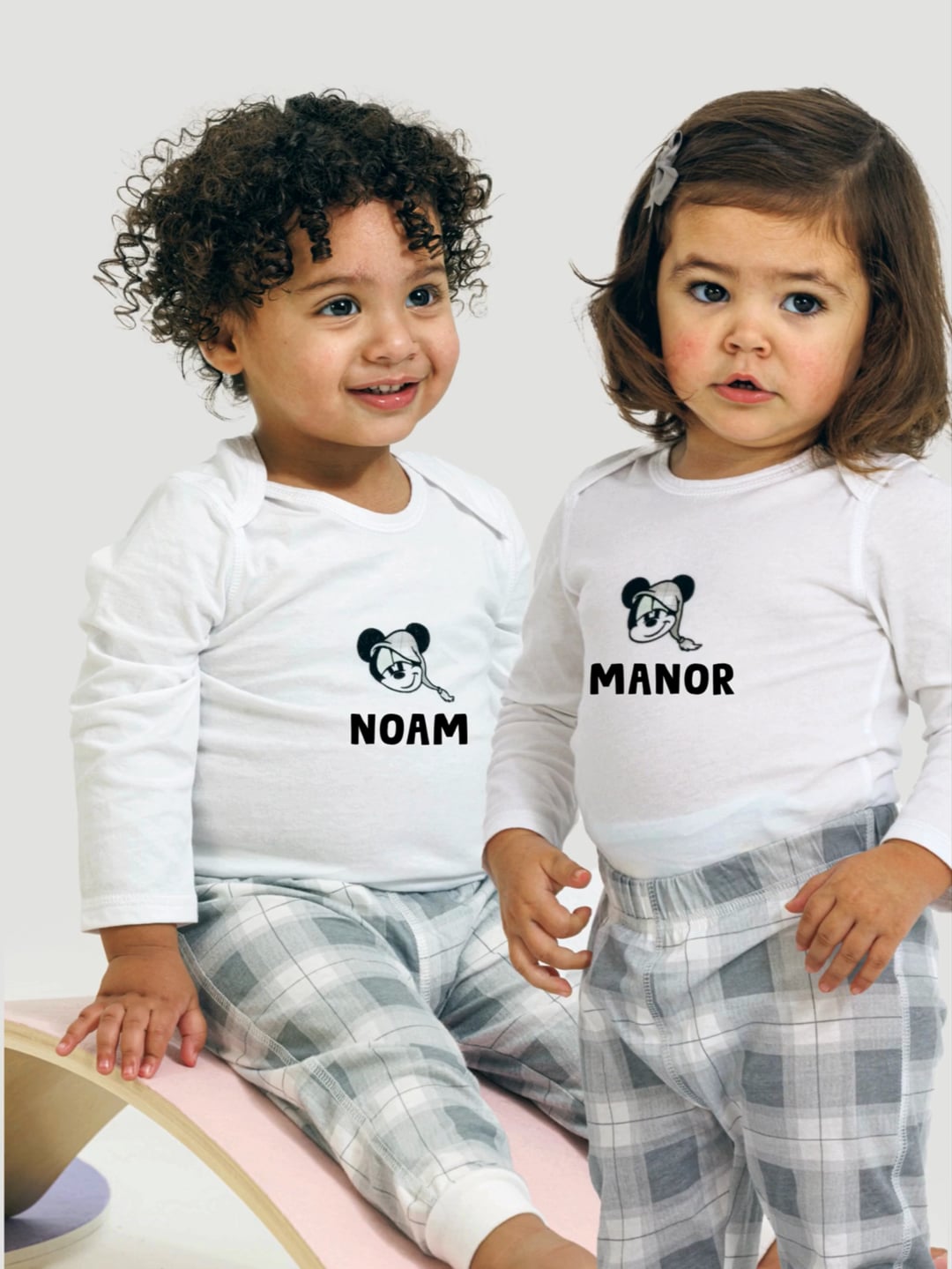 סט פיג’מה ארוכה דקה יוניסקס עם כיתוב אישי MICKEY