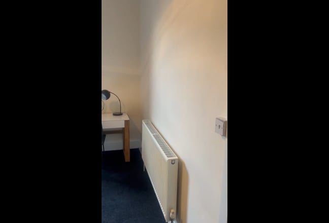 5 Bedroom Semi Detached House Share Highbury Road  Main Photo