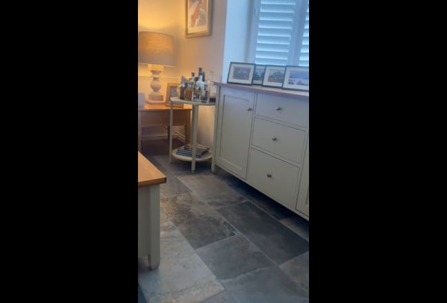 Double Beded Room with Own Bathroom  Main Photo