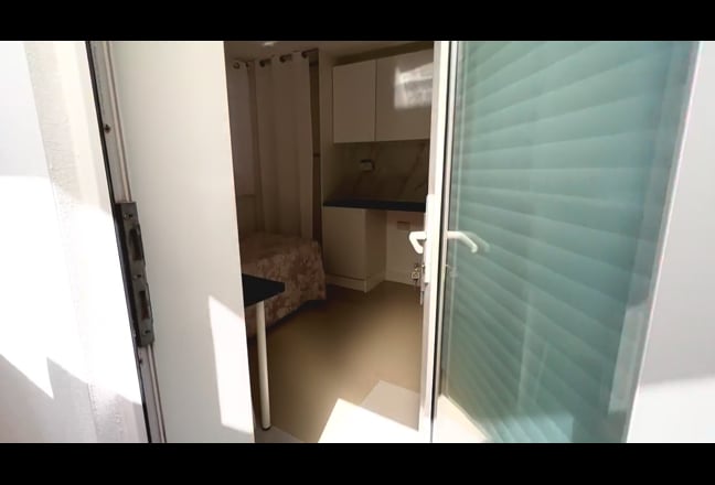 Video 1: 