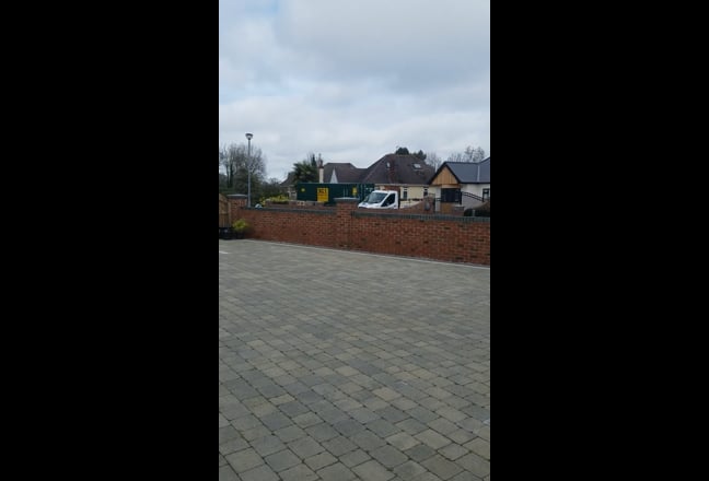 Video 1: Personal conservatory and decking area to the Annex in a beautiful garden