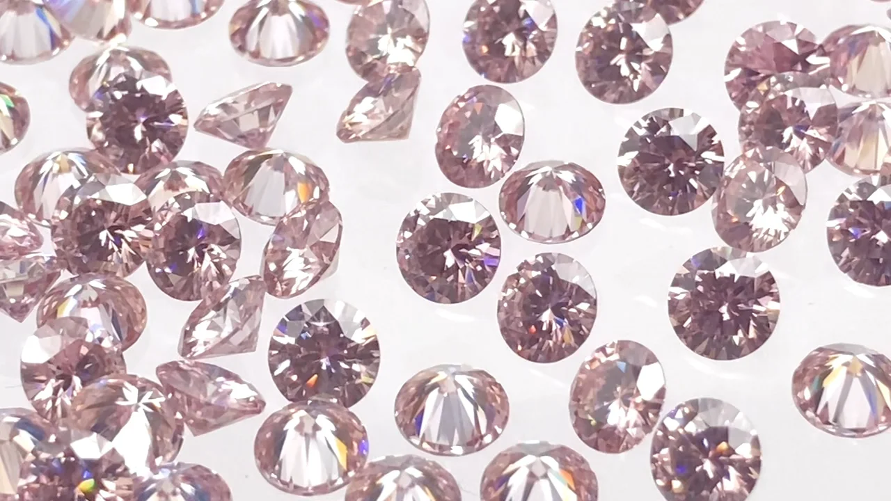 モアサナイト AAA ルース ラウンドファセットカット4×4mm 【サクラ