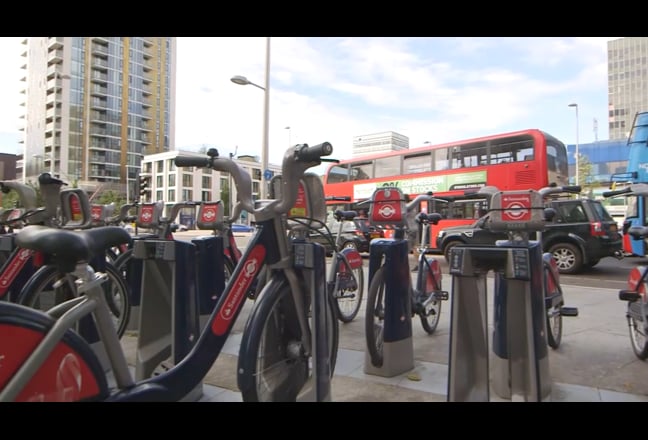 Very convenient room in refurbished flat (zone 1) Main Photo