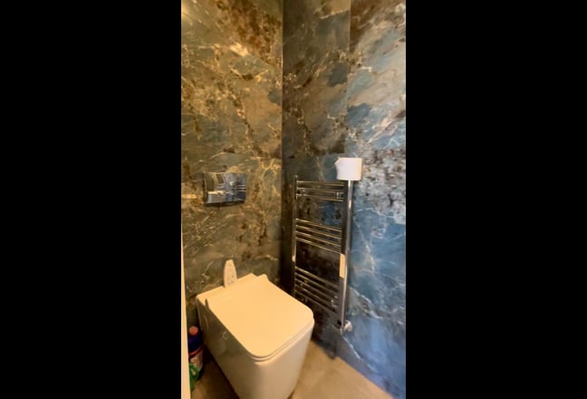 GF - Stunning Ensuites - Ealing Broadway - W5 Main Photo