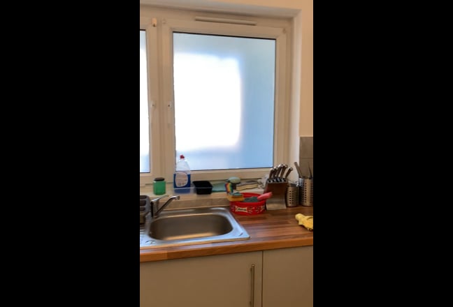 Video 1: Bedroom 1 - Bed