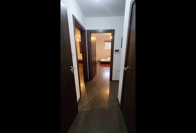 2 bedroom apartment Main Photo