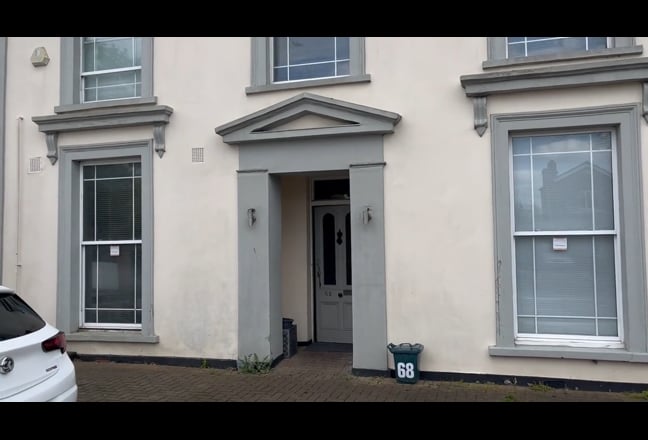 Large Double Room Uxbridge Main Photo