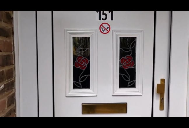 Large Double Room with Ensuite shower Main Photo