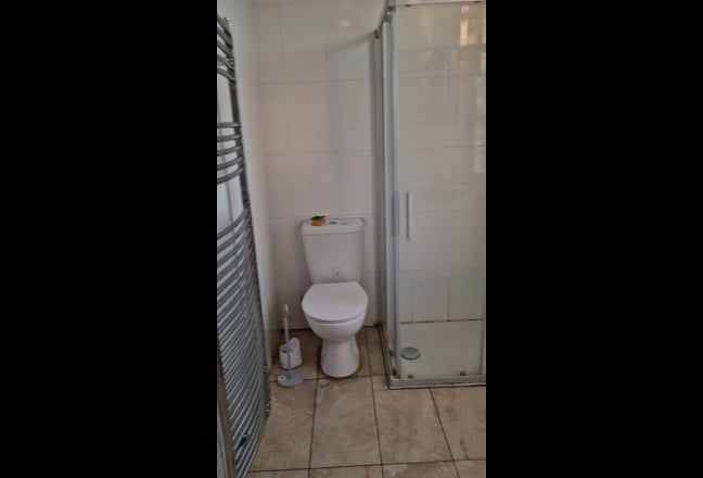 Ensuite double room all bills included CF24 1RT Main Photo