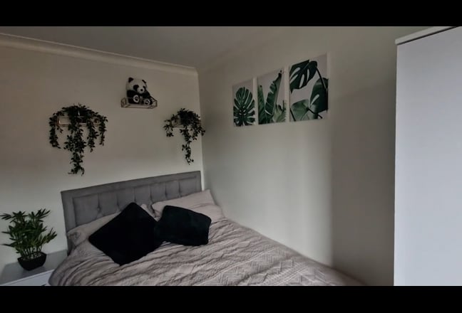 Video 1: Kitchen