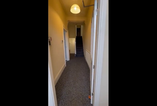 Video 1: Room 1