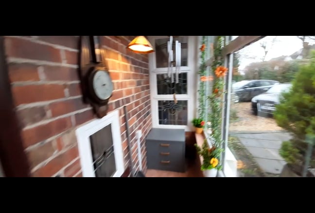 Comfy room with en-suite, quiet Birmingham suburb  Main Photo