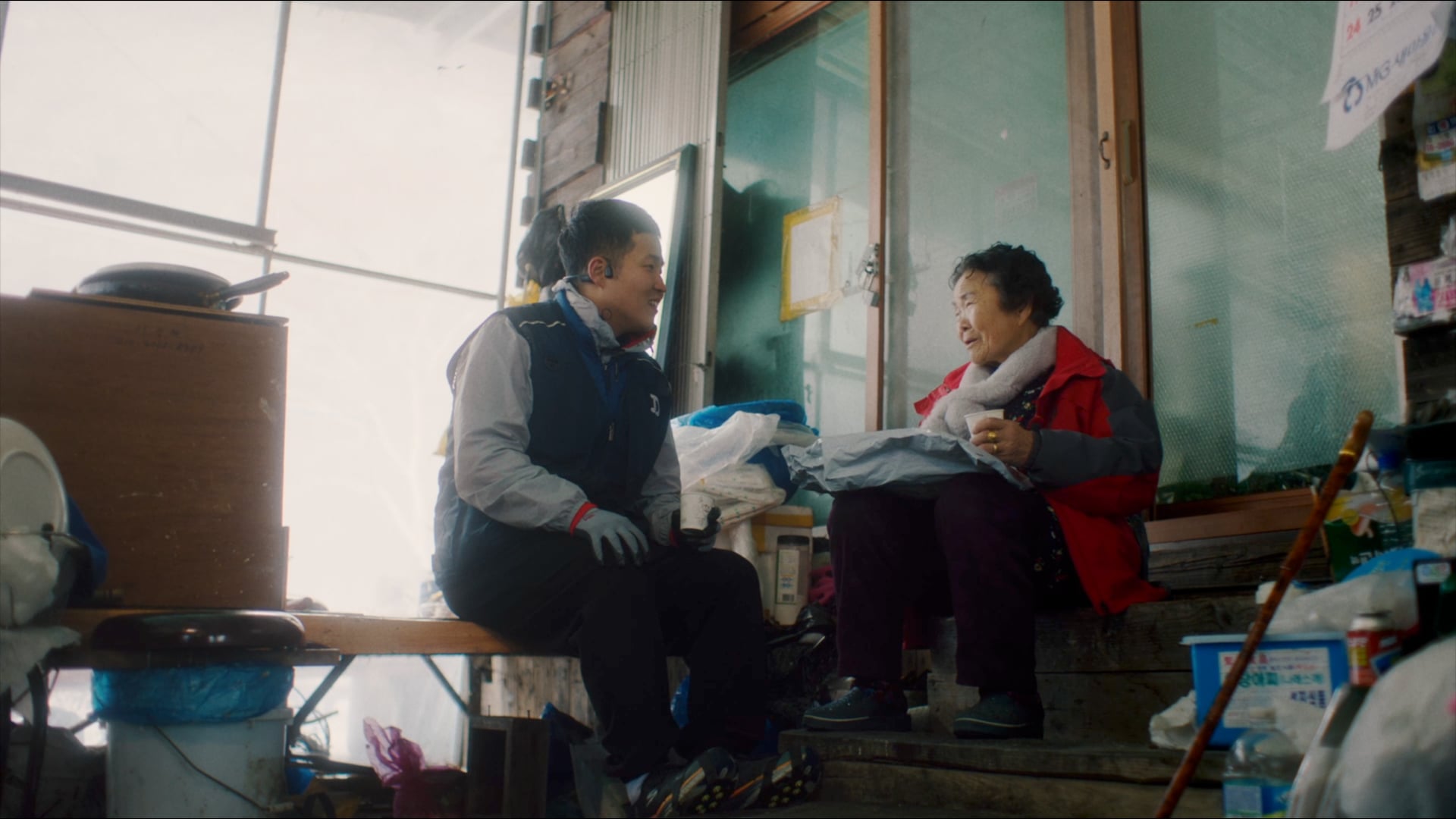 매일 산을 오르는 트럭