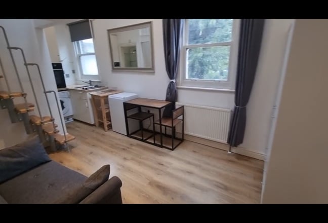 Video 1: 