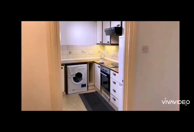 Video 1: Open plan lounge with baloconies