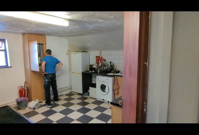  Double  room  next  Royal  L'pool  Hospital  L7  Main Photo