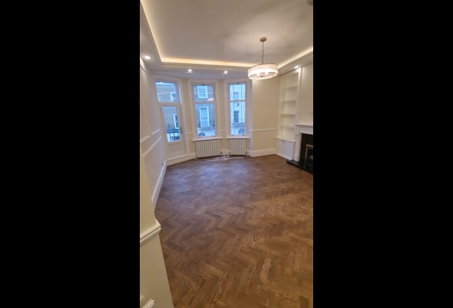 3 Bedroomed Flat Available Now - Inc Council Tax Main Photo