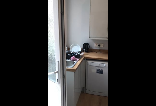 Video 1: Double room